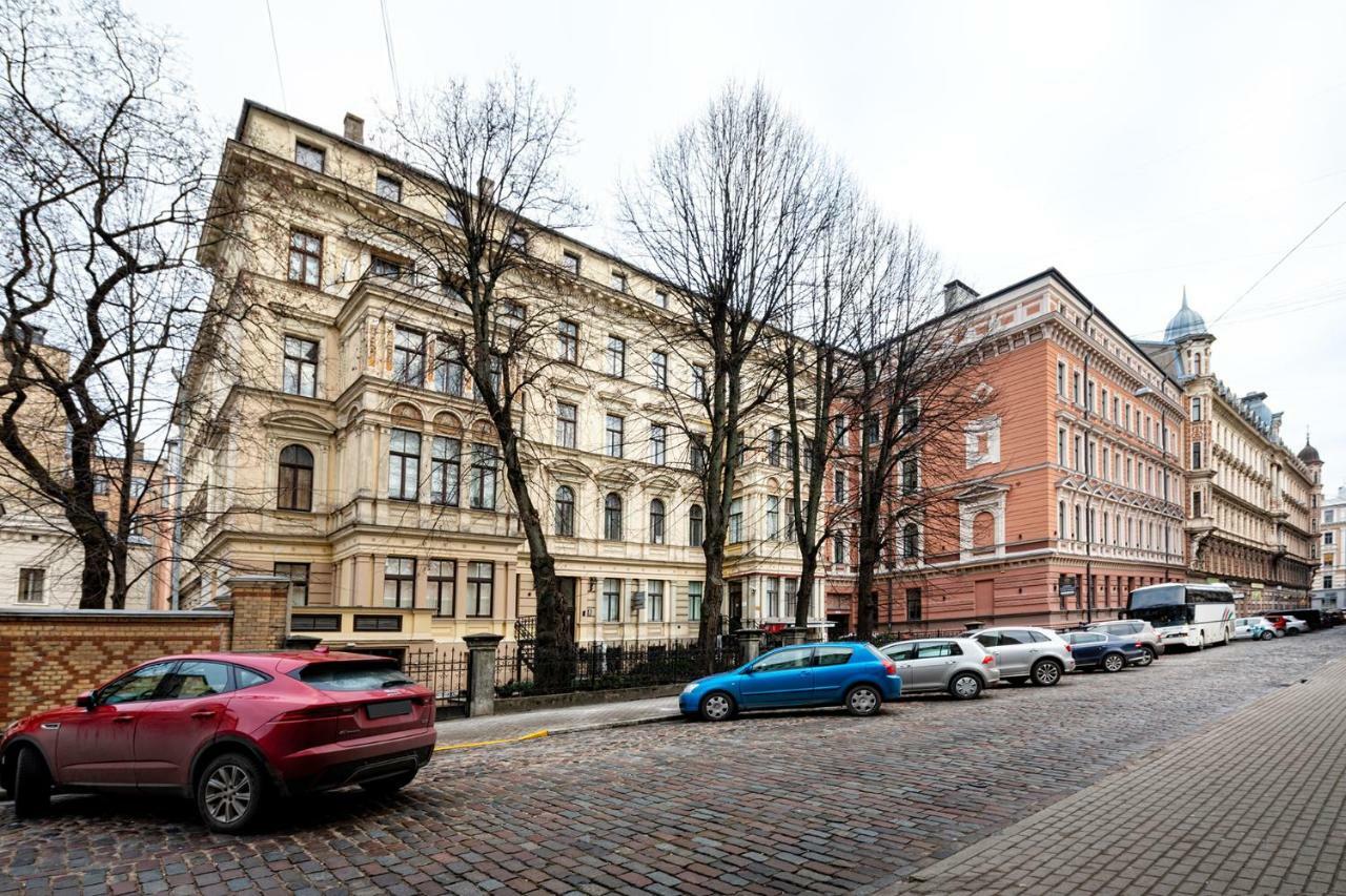Kalnina Quiet Apartment In City Center 里加 外观 照片